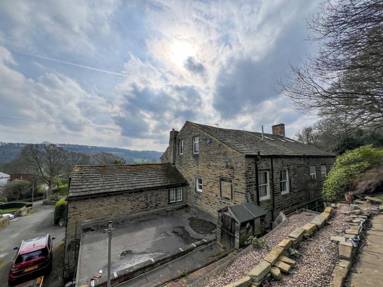 Images for Almondbury, Huddersfield